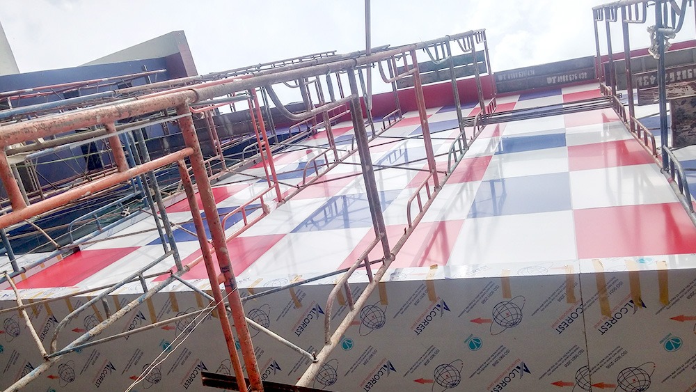 thi-cong-mat-dung-alu-he-thong-t