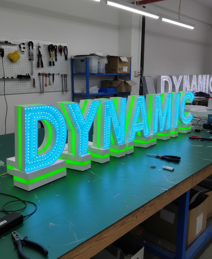 Hộp đèn Dynamic Đỉnh cao nghệ thuật hiển thị chuyển động