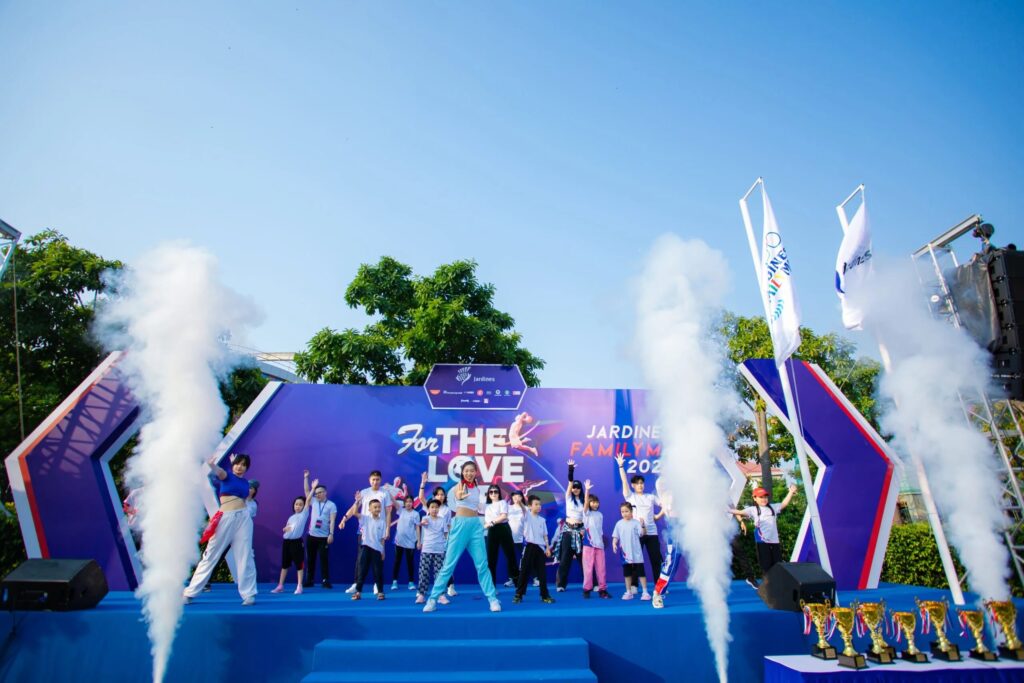 backdrop-su-kien-ngoai-troi-cap-nhat-xu-huong-moi-2026-1